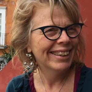 Meet your Posher, Deborah